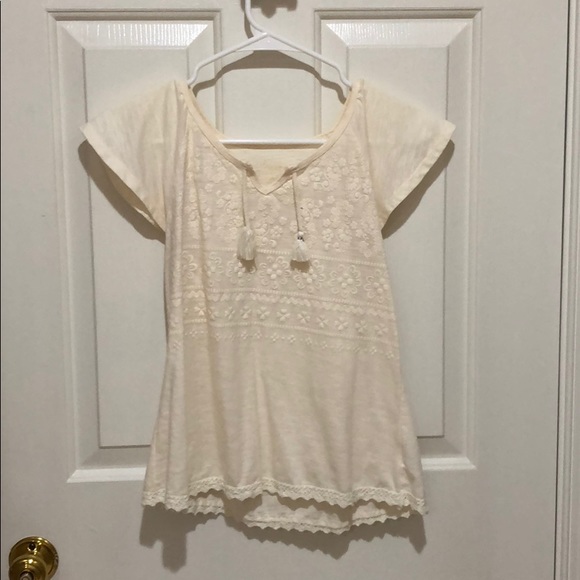 Cream Blouse with Lace, Tassels, and Patterns - Picture 1 of 4